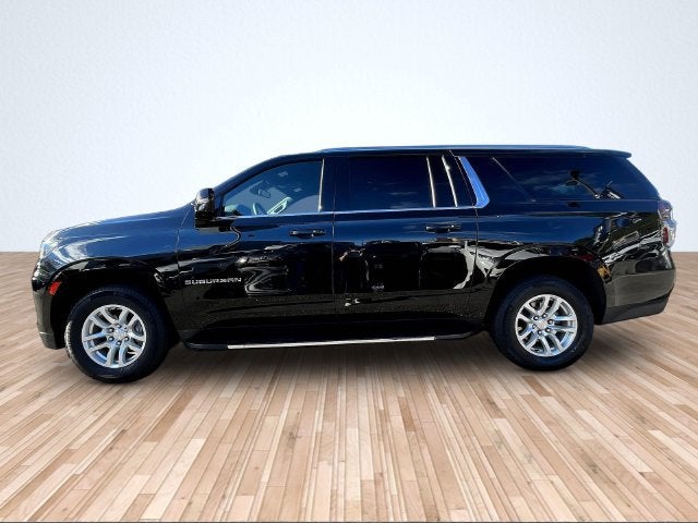 2024 Chevrolet Suburban LT