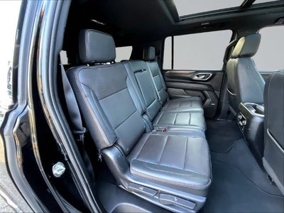 2023 Chevrolet Suburban High Country