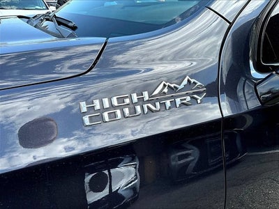 2023 Chevrolet Suburban High Country