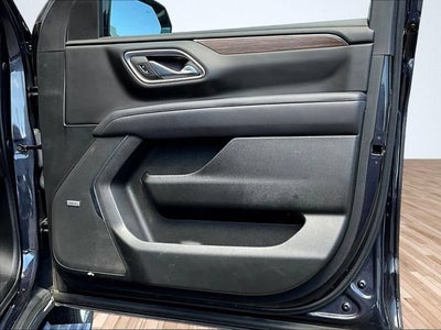 2023 Chevrolet Suburban High Country
