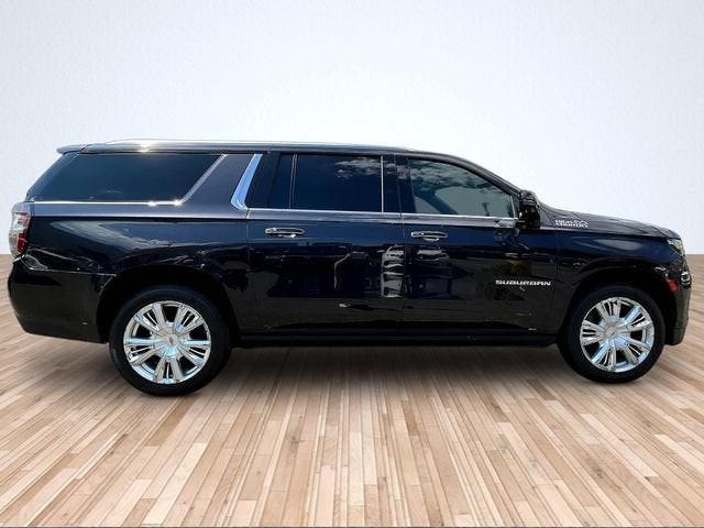2023 Chevrolet Suburban High Country