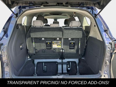 2023 Toyota Sienna LE 8 Passenger