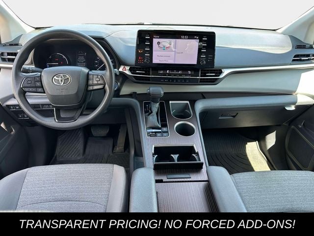2023 Toyota Sienna LE 8 Passenger