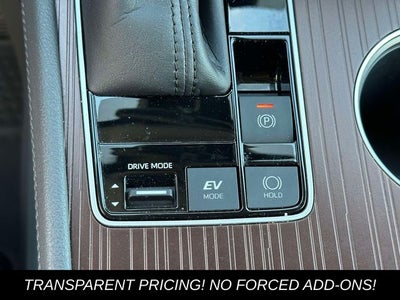 2023 Toyota Sienna LE 8 Passenger