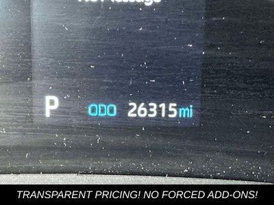 2023 Toyota Sienna LE 8 Passenger