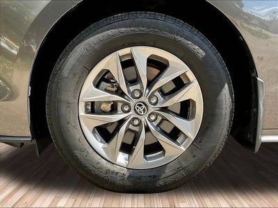 2023 Toyota Sienna XLE