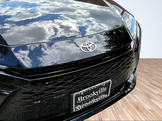 2025 Toyota Crown Signia XLE