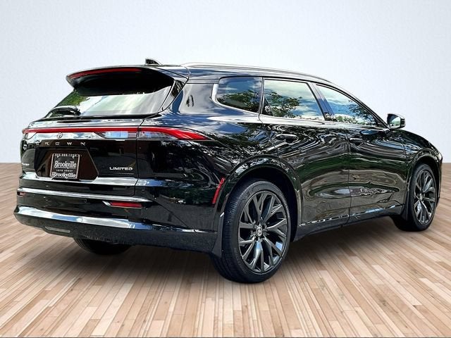 2025 Toyota Crown Signia XLE