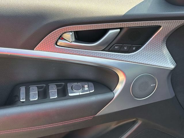 2023 Genesis G70 3.3T